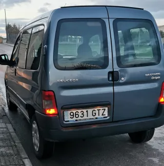 Peugeot Partner 2010