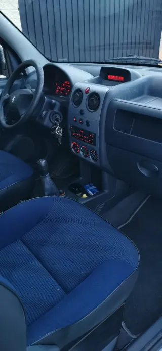 Peugeot Partner 2010