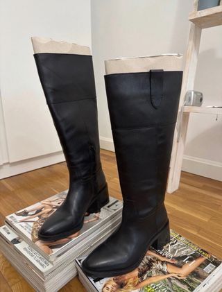 Botas altas de piel Zara negras