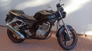 Daelim Roadwin 125cc Negra