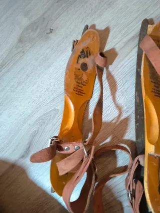 Par de patines de hielo vintage