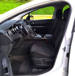 Peugeot 3008 Premium 1.6 HDI 112 FAP