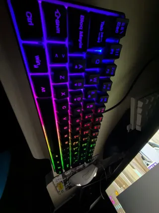 Teclado Isy 60% Negro