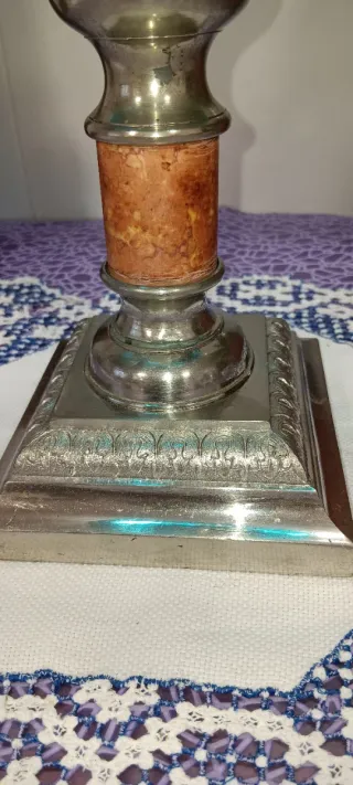 Quinqué antiguo de cristal azul