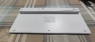 Teclado Bluetooth Trust Plata y Blanco