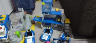 Lote de figuras y vehículos Pinypon