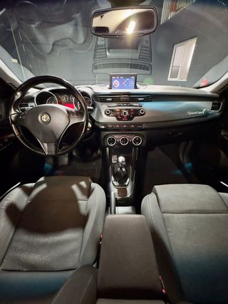 ALFA ROMEO Giulietta 2.0 JTDm 140cv Distinctive