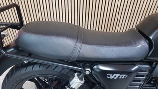 MOTO GUZZI V7 II STONE LIMITADA A2
