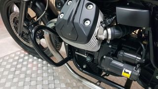 MOTO GUZZI V7 II STONE LIMITADA A2