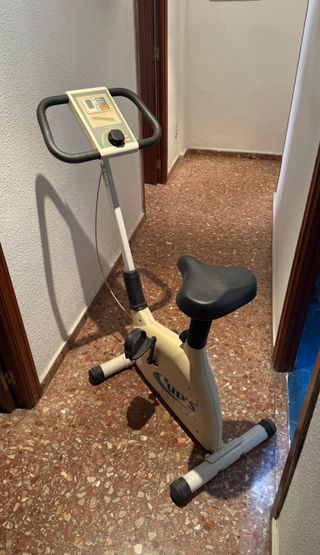 Bicicleta Estática Cups