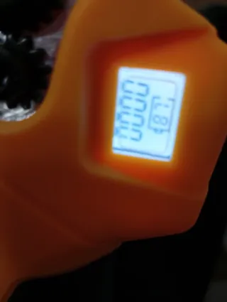 TIJERAS DE PODA INALÁMBRICAS RECARGABLES.