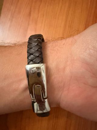 Pulsera Lotus Trenzada Acero y cuero