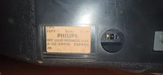 Televisor a color Antiguo  Philips .