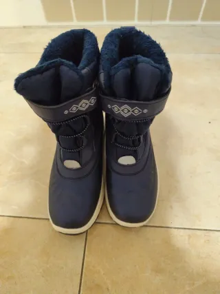 Botas de nieve niña azul talla 32