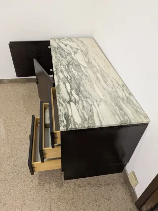 Mueble auxiliar madera y mármol