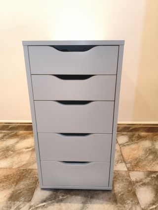 Cajonera Blanca Ikea ALEX. Muy buen estado.