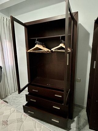Armario cristal 3 cajones madera