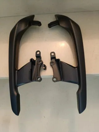 Asideros Traseros Honda CB500X Negro Nuevo