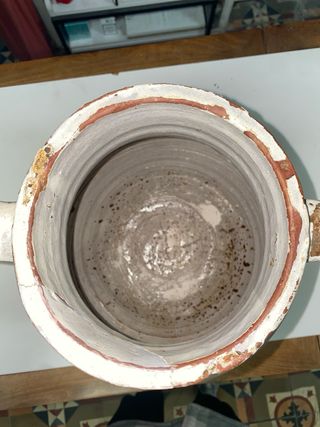 Orza cerámica vasca antigua