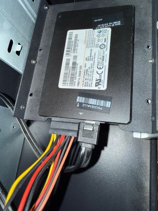 PC Sobremesa i7-7700 8GB RAM 256GB SSD W11