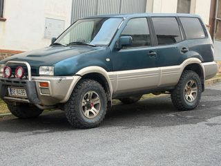 Nissan Terrano II 1995