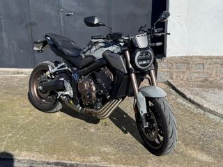 Honda CB650R Naked Moto