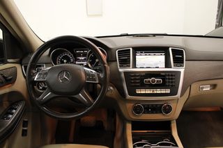 Mercedes-Benz  GL 2013