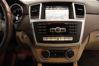 Mercedes-Benz  GL 2013