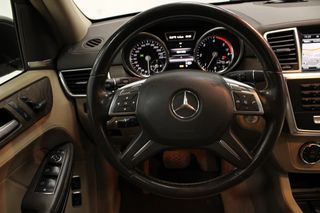 Mercedes-Benz  GL 2013