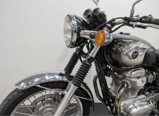 Kawasaki W800 · 2011 · 42.262 km