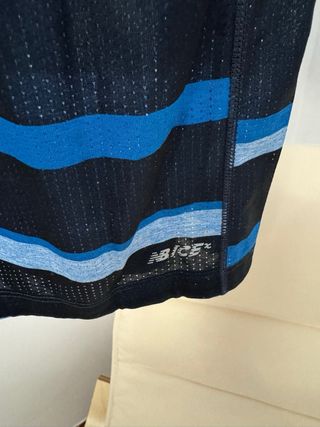 Camiseta New Balance Rayas Talla S
