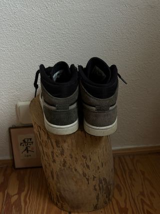 Nike Jordan 1 High Negro Gris