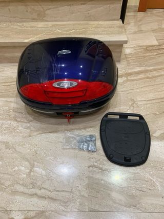 Baúl GIVI E450 para 2 cascos