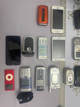 Lote móviles antiguos para piezas