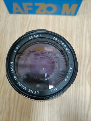 Objetivo Cosina 70-300mm para Nikon