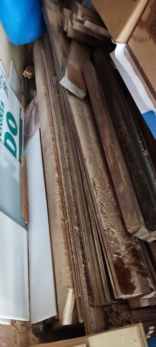 Piezas de madera para jaulas de jilgueros