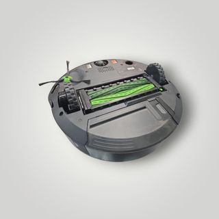 ROBOT ASPIRADORA ROOMBA J5 + ACC + BASE