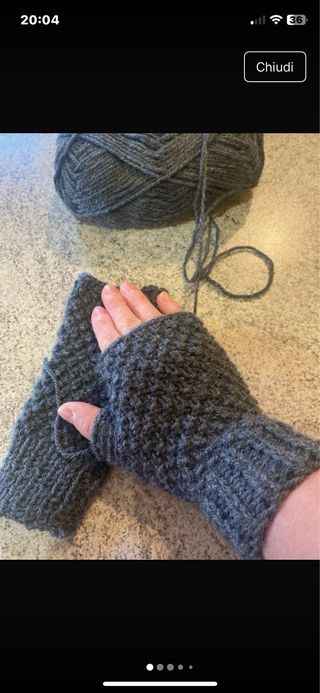 Guanti senza dita grigi