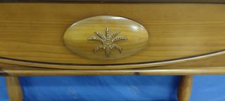 Consola de madera maciza estilo clásico