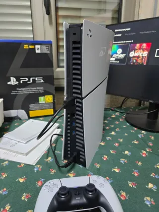 Playstation 5 Slim Digital + FIFA 26