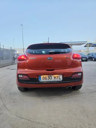 KIA Ceed 2014