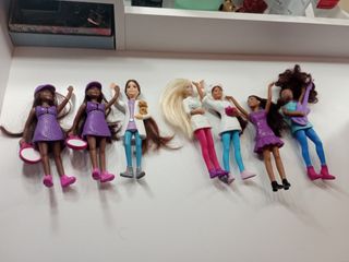 Colección de 7 Barbies