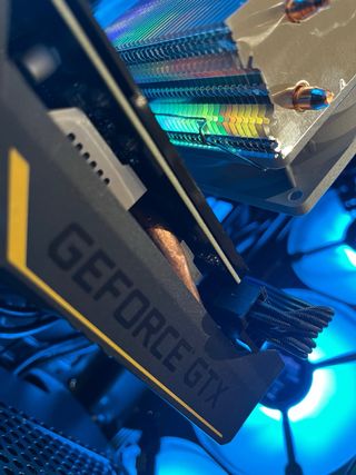 PC GAMING - TUF GTX 1650S