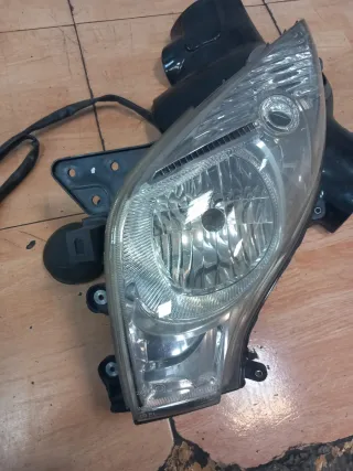 Faro Izquierdo Honda Swing 125