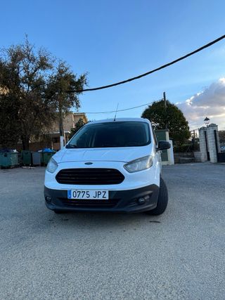 Ford Transit Courier 2016