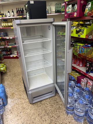 Nevera expositora bebidas/alimentación