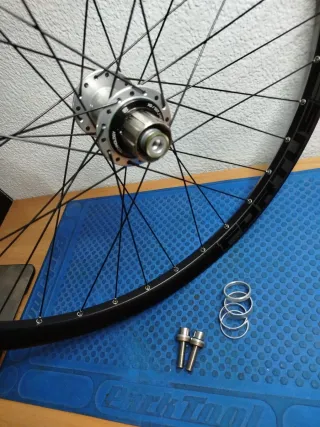 Rueda trasera Hope 26