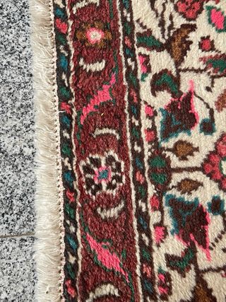 Alfombra antigua de lana