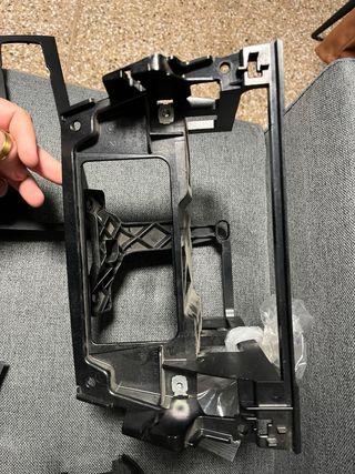 Radio BMW 320 E90+ Parrot manos libres + molduras