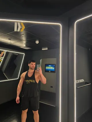 Entrenador personal cualificado.